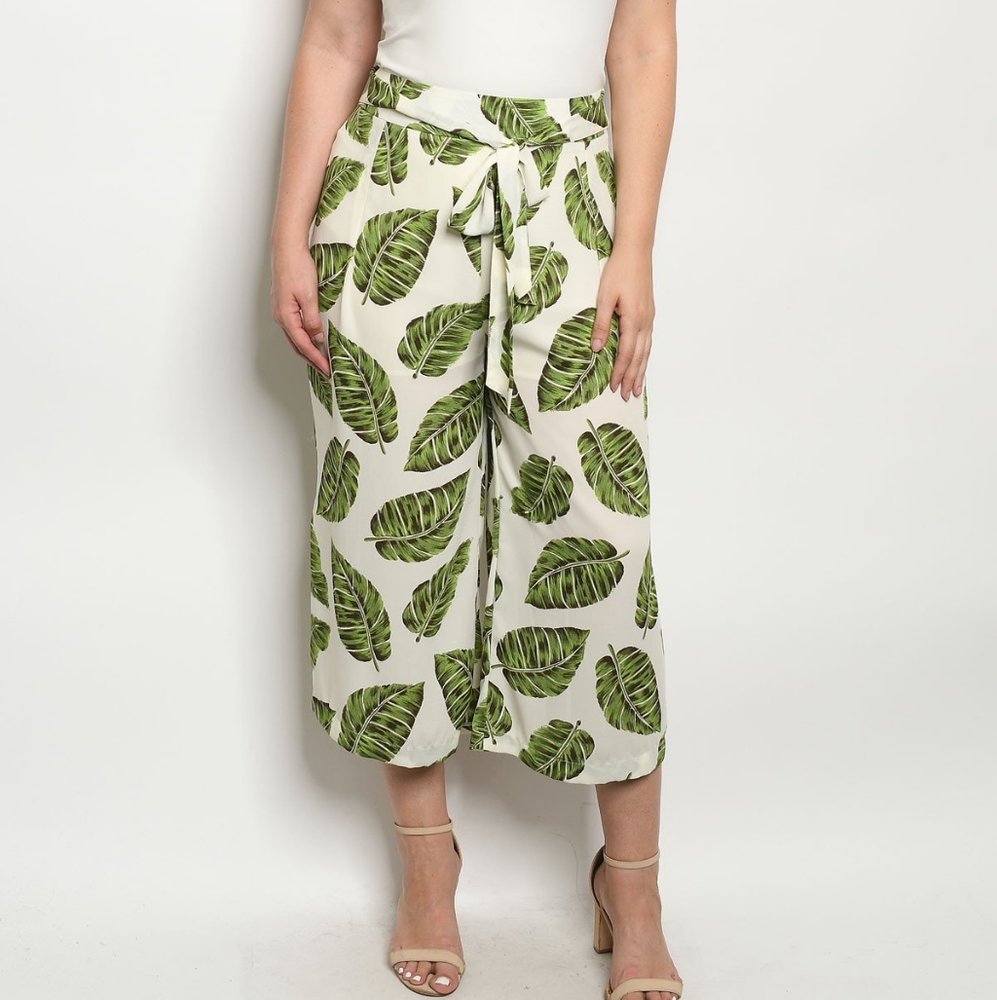 Island Vibes Capri Pants